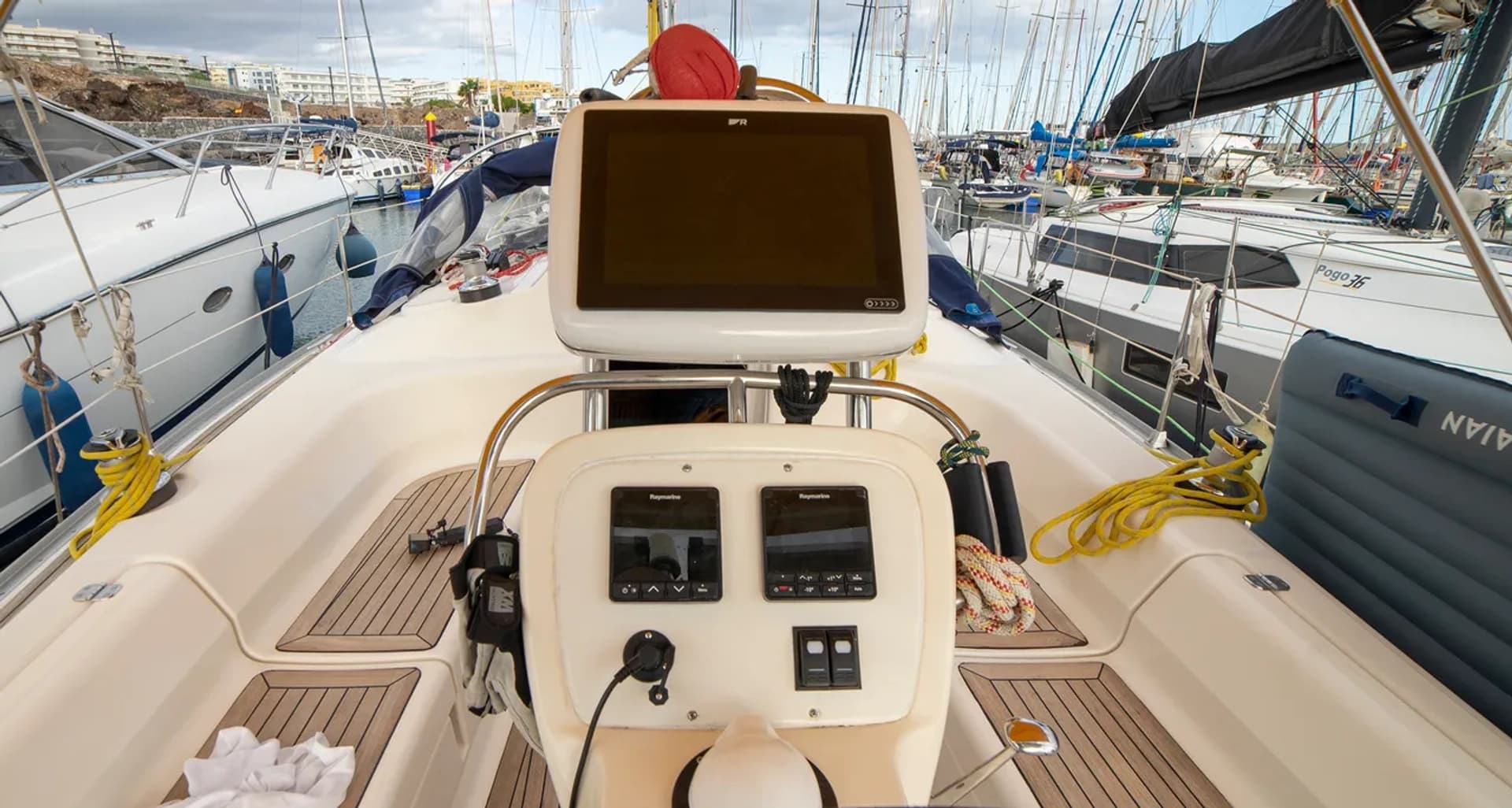 Bavaria 37 - photo 5