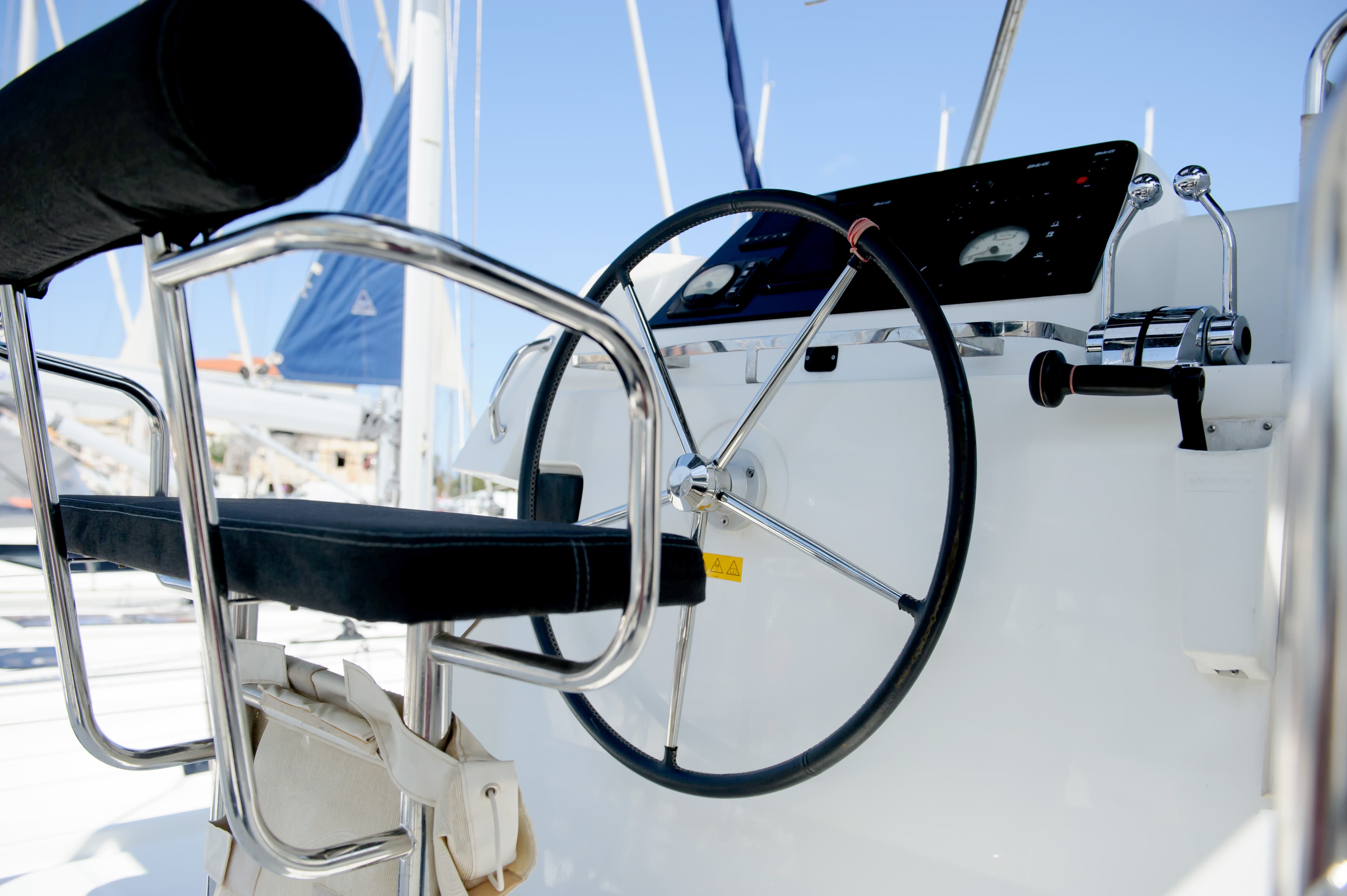 Lagoon 42 - photo 17