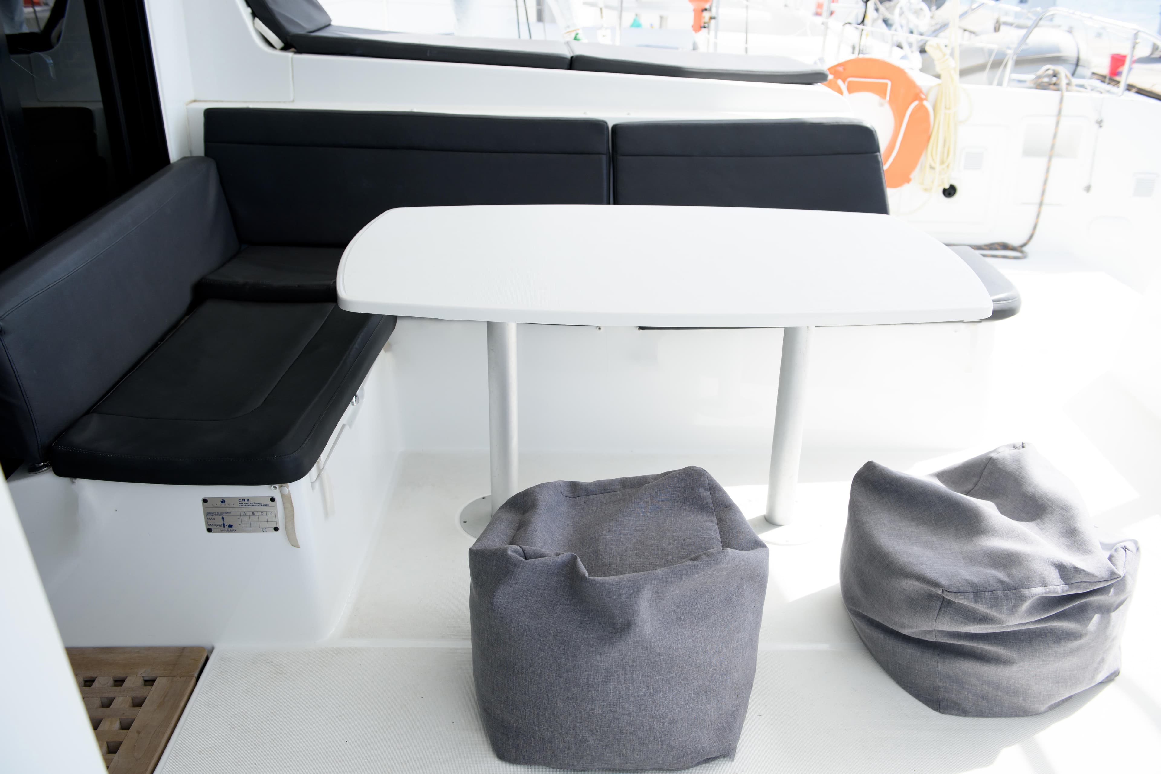 Lagoon 42 - photo 10