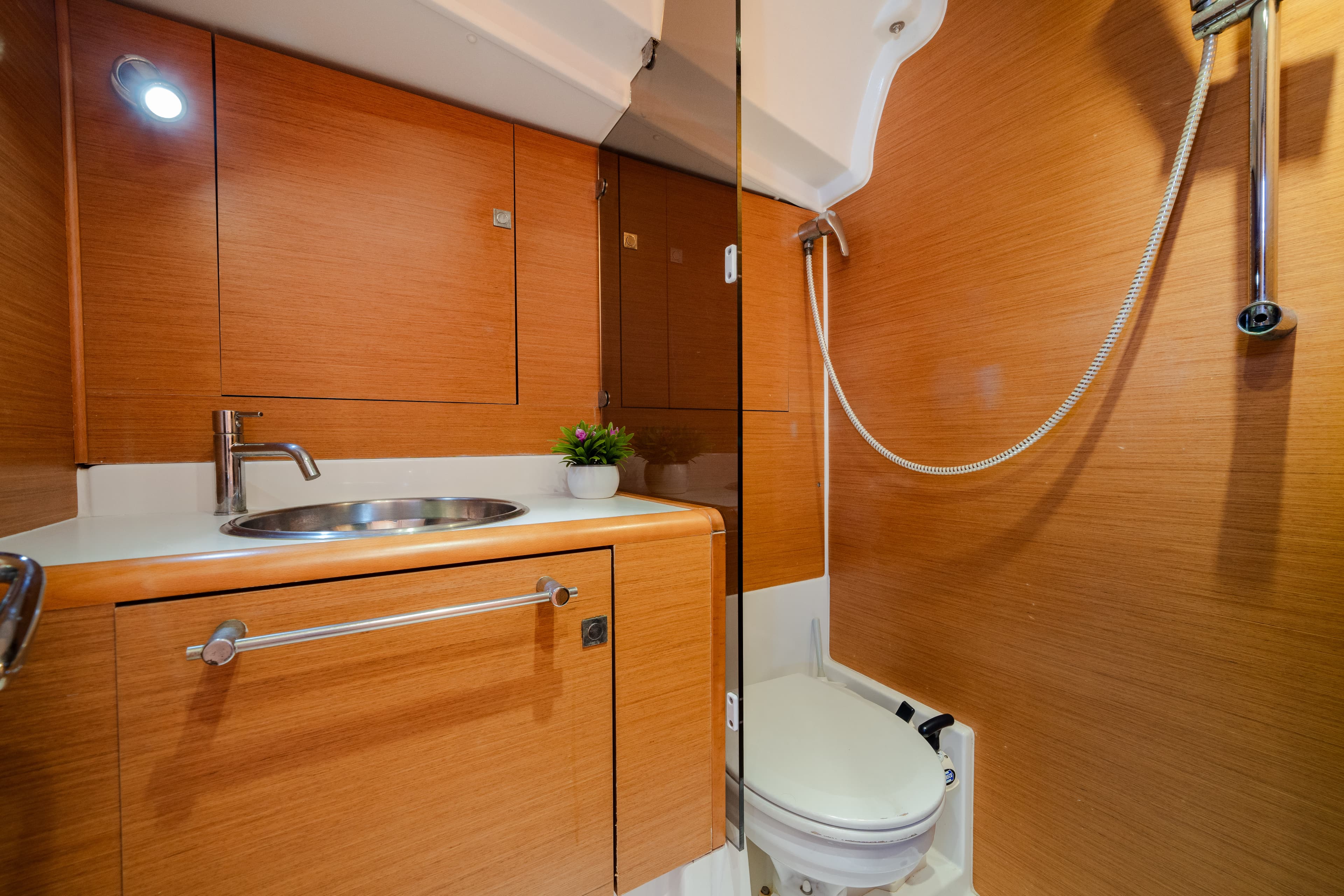 Sun Odyssey 439 - photo 10