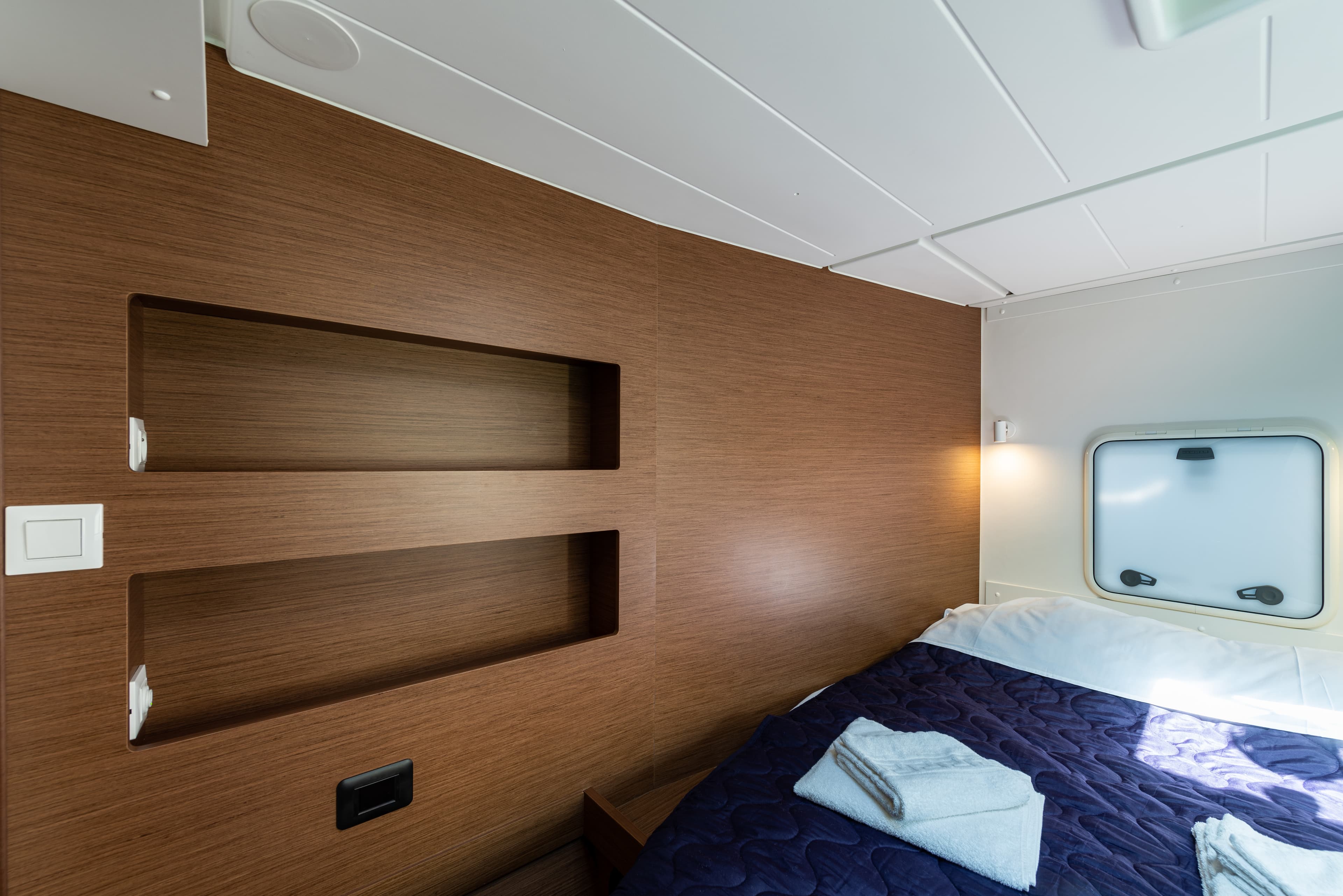 Lagoon 42 - photo 15