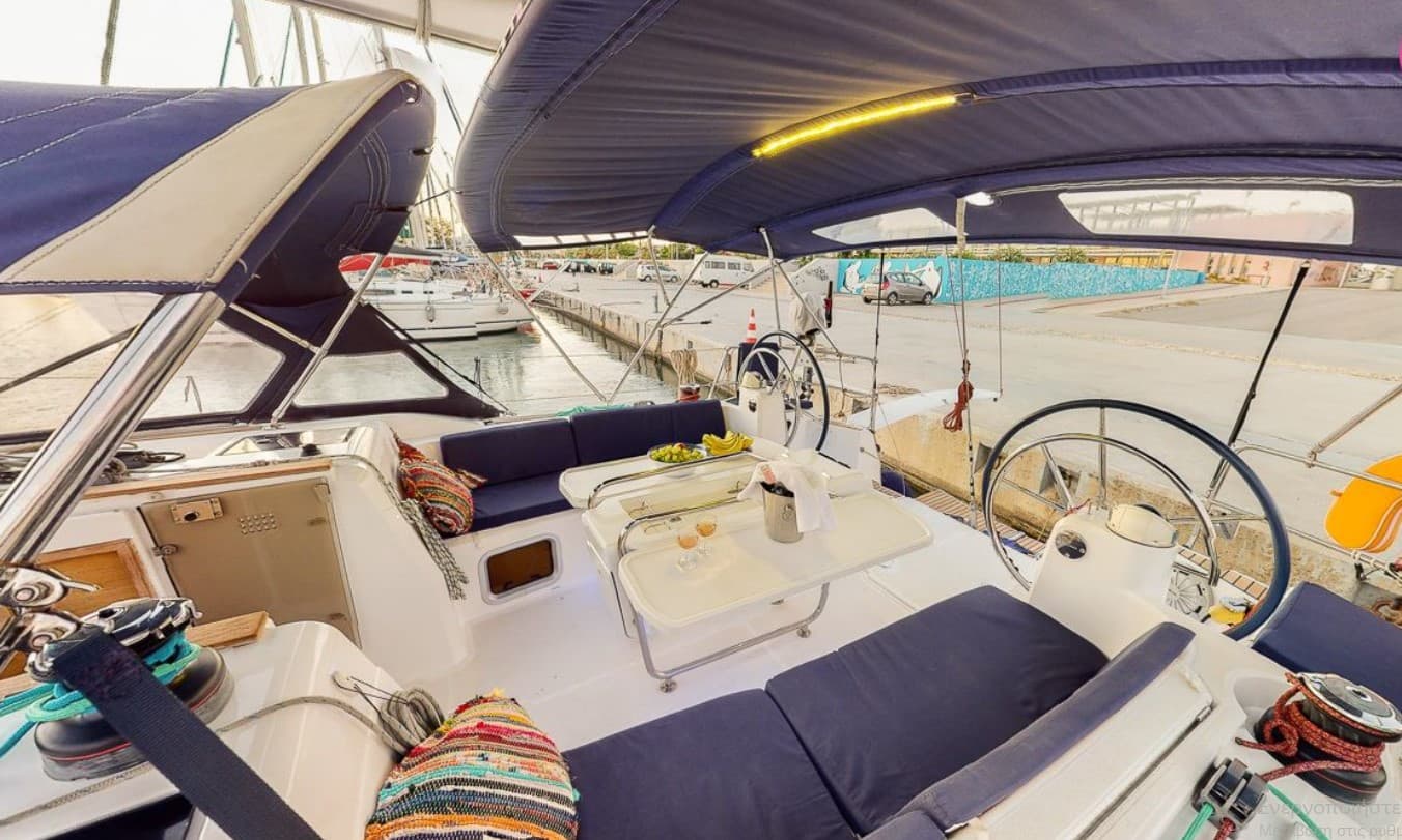 Sun Odyssey 469 - photo 4