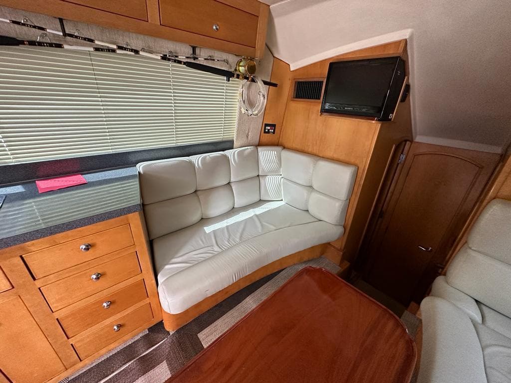 Luhrs 340 - photo 11