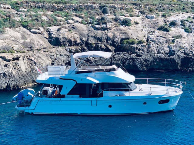 Comino Highlights: Lagoon Overnight Tour - boat photo