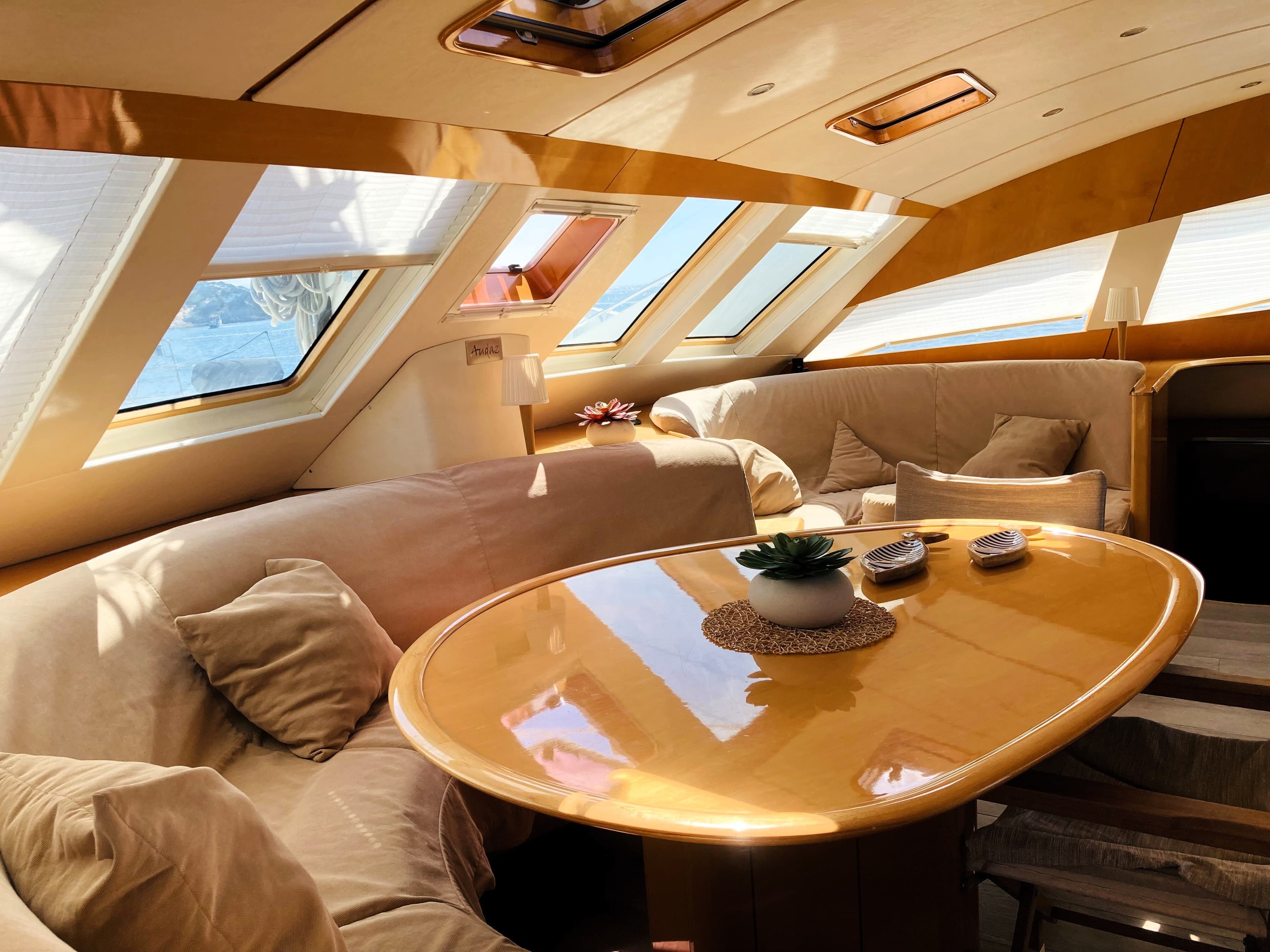 Privilege 615 - photo 19